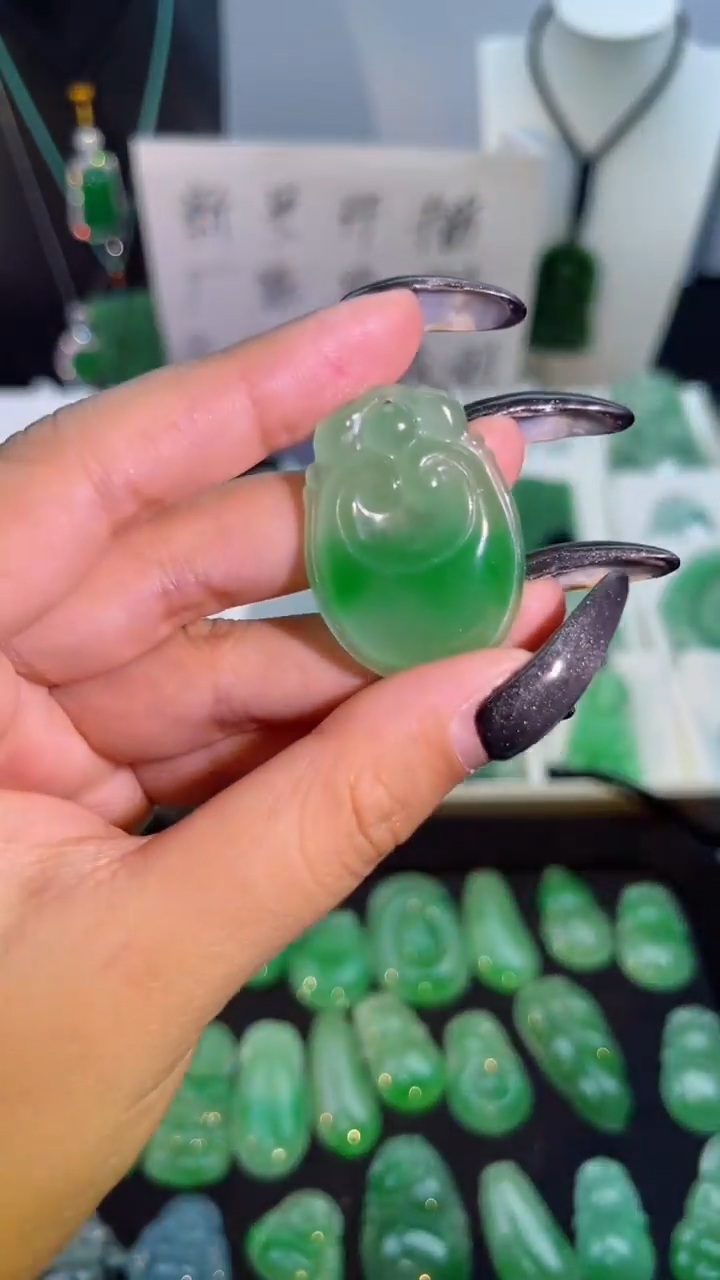 【闪购商品】翡翠手串未镶嵌翡翠颈饰未镶嵌天然翡翠吊坠