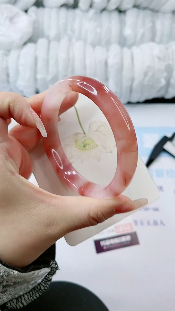 【闪购商品】石英质玉手镯未镶嵌多样性发货A411-64