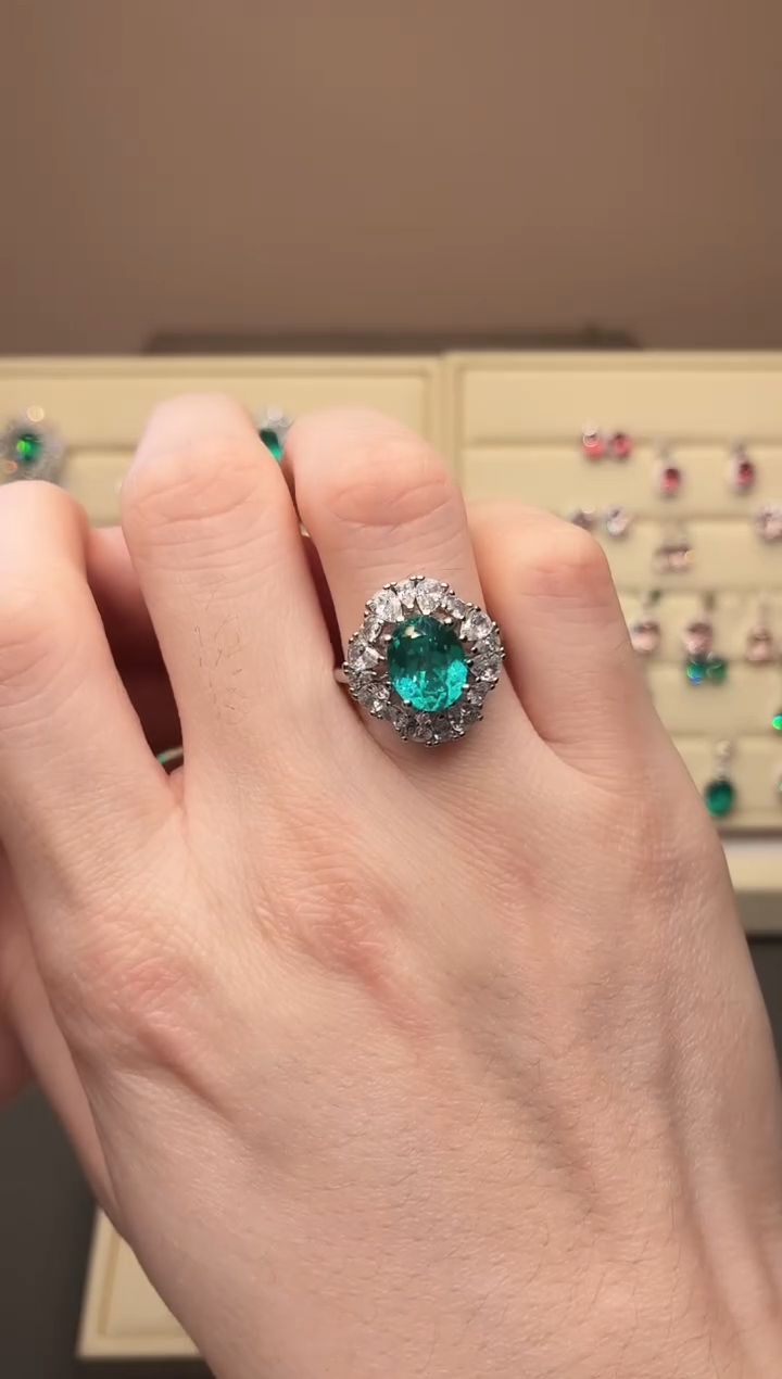 2碧玺（处理） 无品牌 925银 轻奢女神款霓虹电光蓝系列