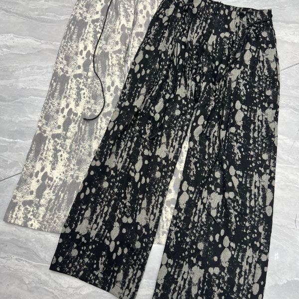 【红红家】春季新款欧货显瘦印花阔腿宽松设计感高腰长裤