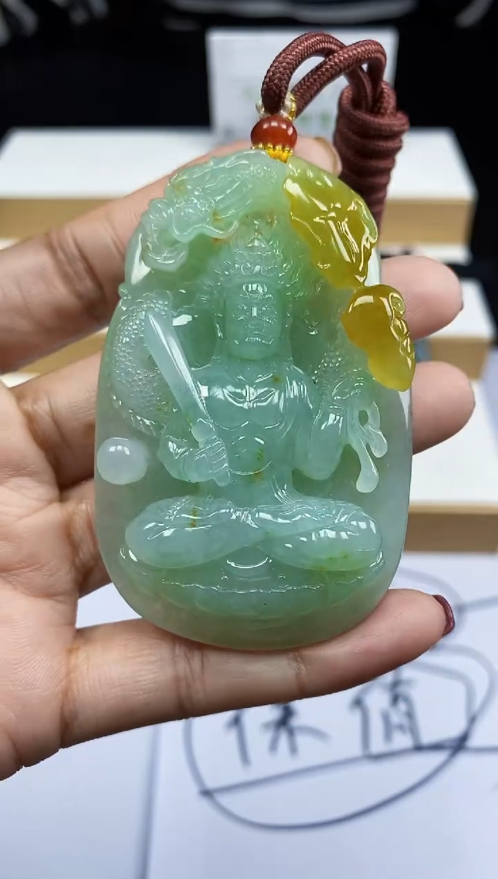 【闪购商品】翡翠颈饰未镶嵌翡翠A货