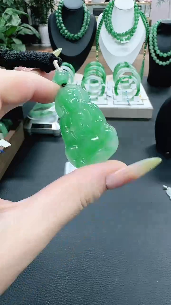 未镶嵌1石英质玉（非洲翠）/9343