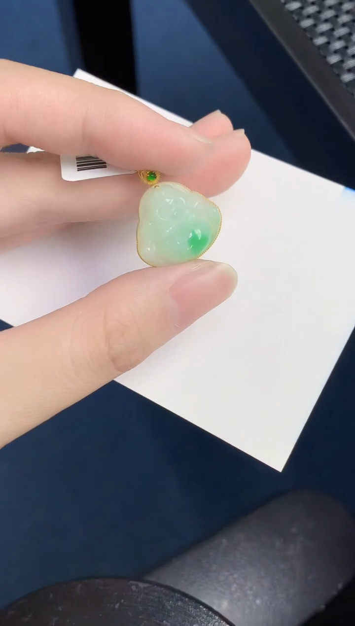 【闪购商品】翡翠颈饰18K金镶嵌000000000