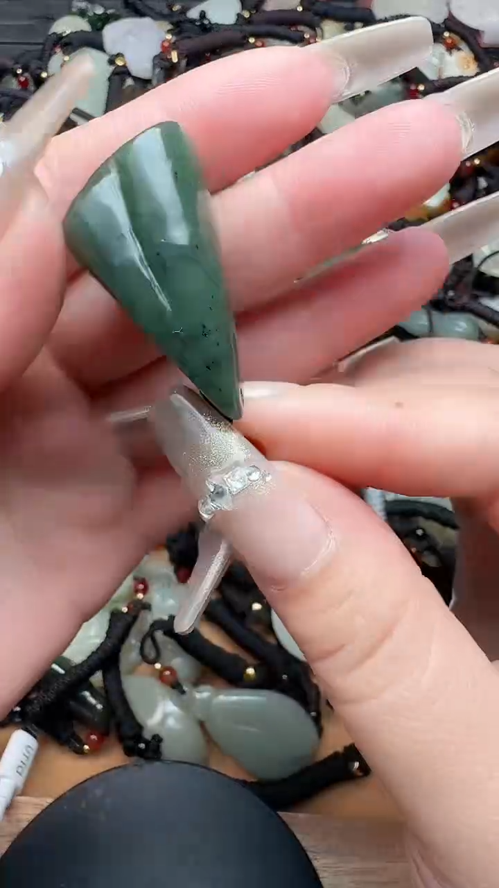 【闪购商品】和田玉颈饰未镶嵌1