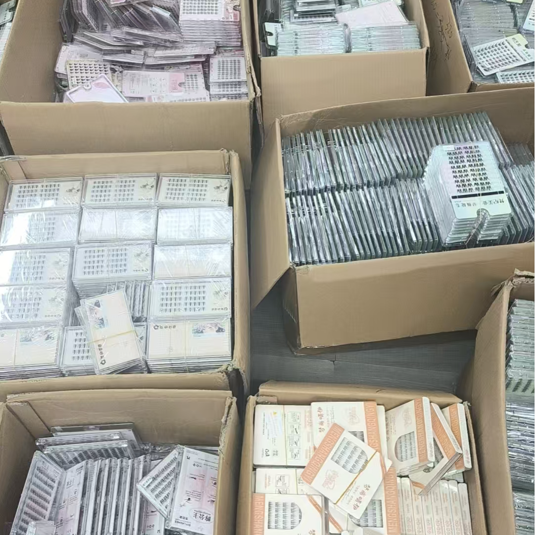 单品链接自选 刷胶款式 睫毛不能避免瑕疵