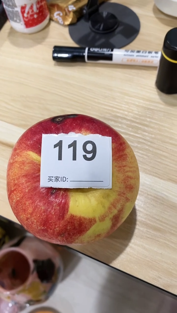 是**呀K***y 慕忆家手作琉璃花瓶白菜119