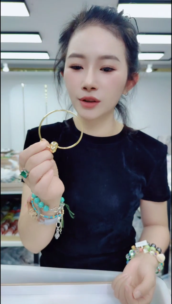 无非金属0888金色手镯