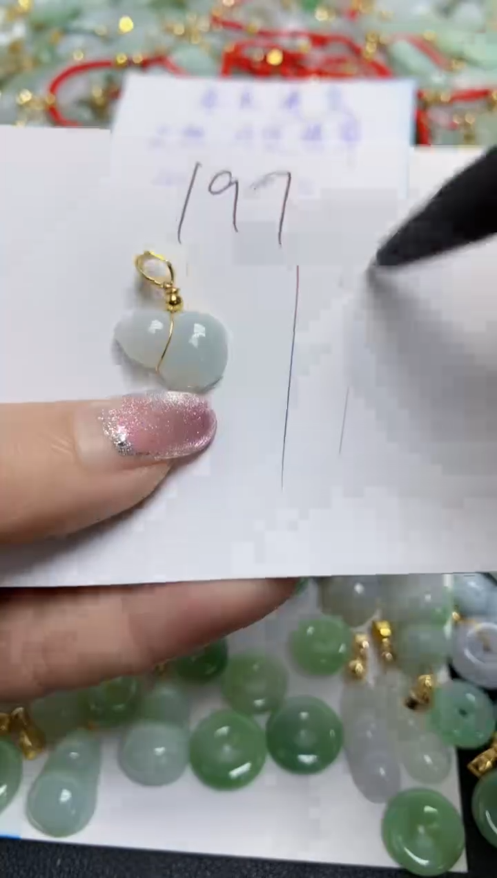 【闪购商品】翡翠颈饰合金天然翡翠A货