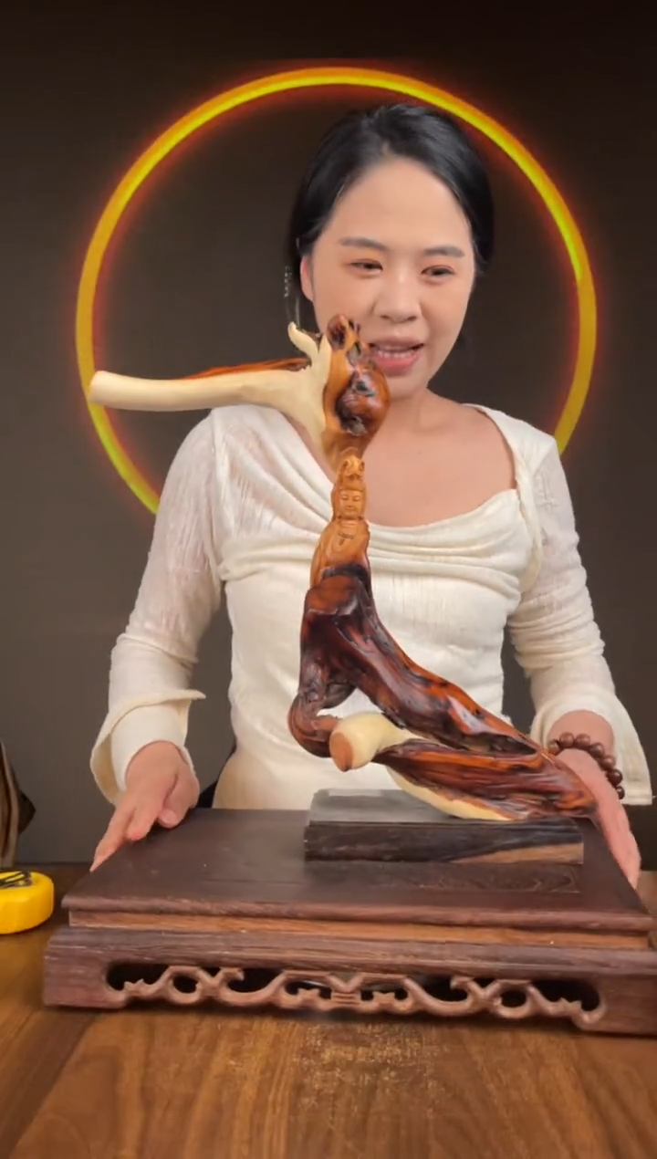 【闪购商品】柏木（崖柏）手工摆件,先抢先得!290
