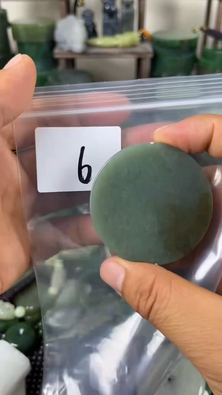 和田玉未镶嵌珠宝半成品镯芯