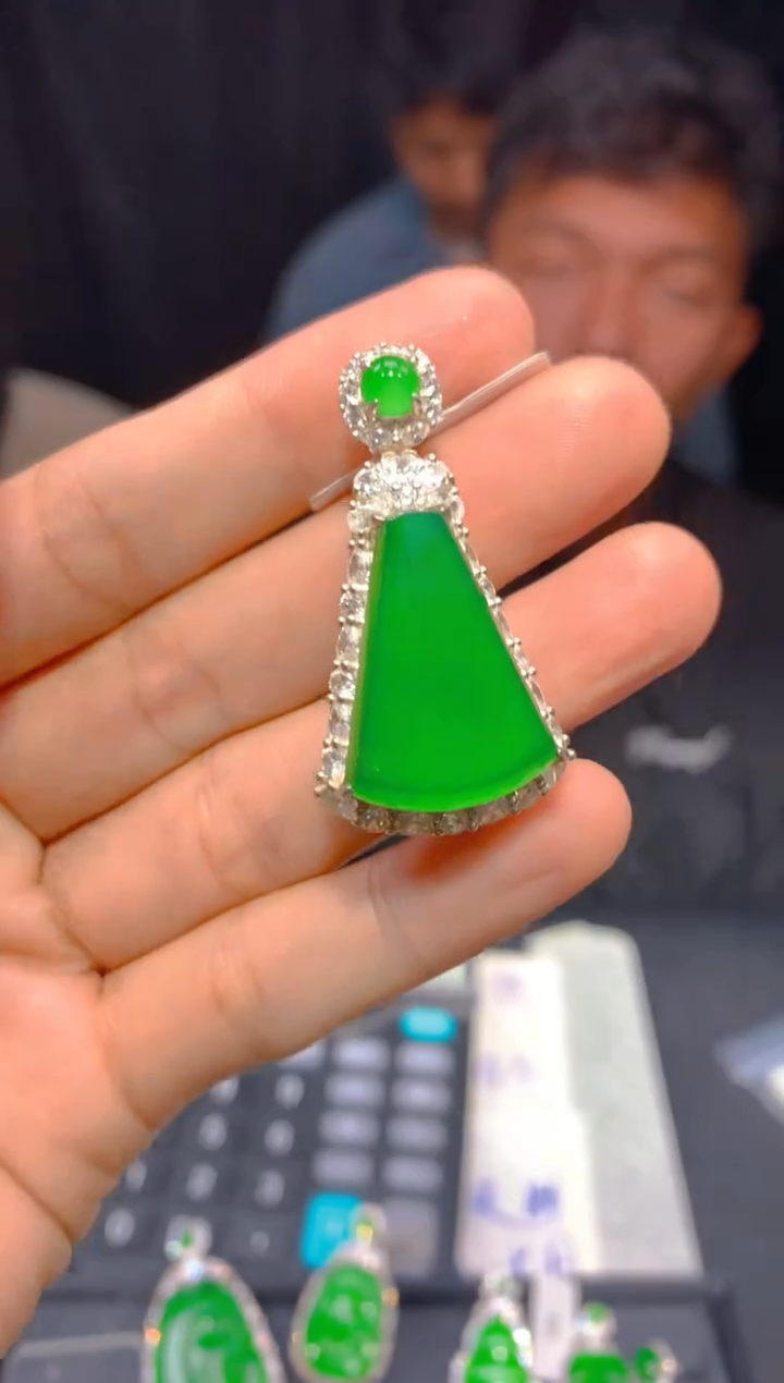 【闪购商品】定制翡翠未镶嵌181多样性发货（发其一）