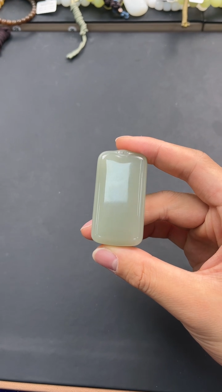 未镶嵌手串和田玉且末青白无事牌微色差