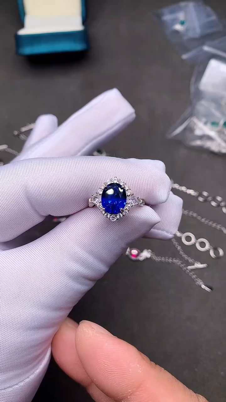 【闪购商品】蓝宝石戒指银S925镶嵌.....
