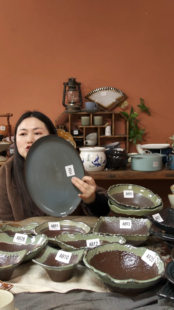 陶瓷A864陶瓷鱼盘一个微瑕31*23*3