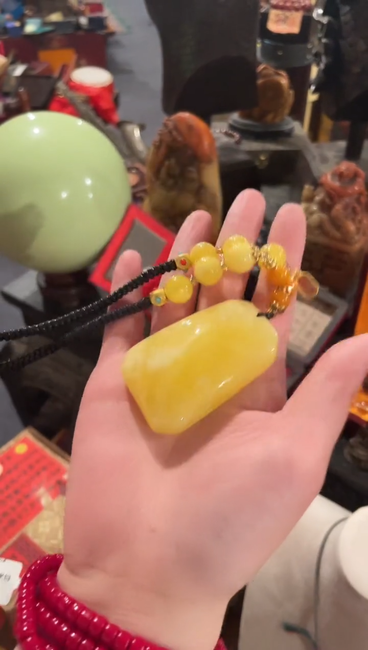 未镶嵌颈饰蜜蜡蜜小新新