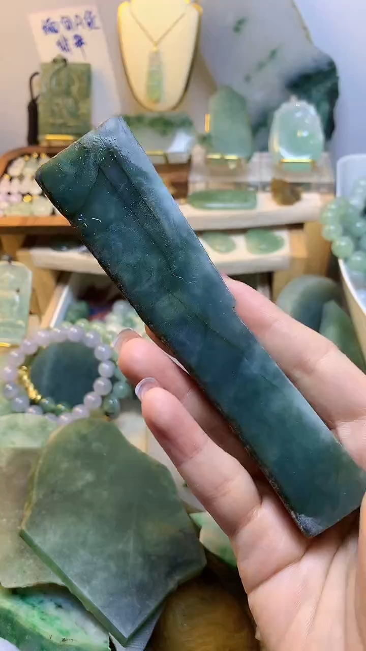 未镶嵌挂件翡翠缅甸A货翡翠,没有运费险,有纹有裂