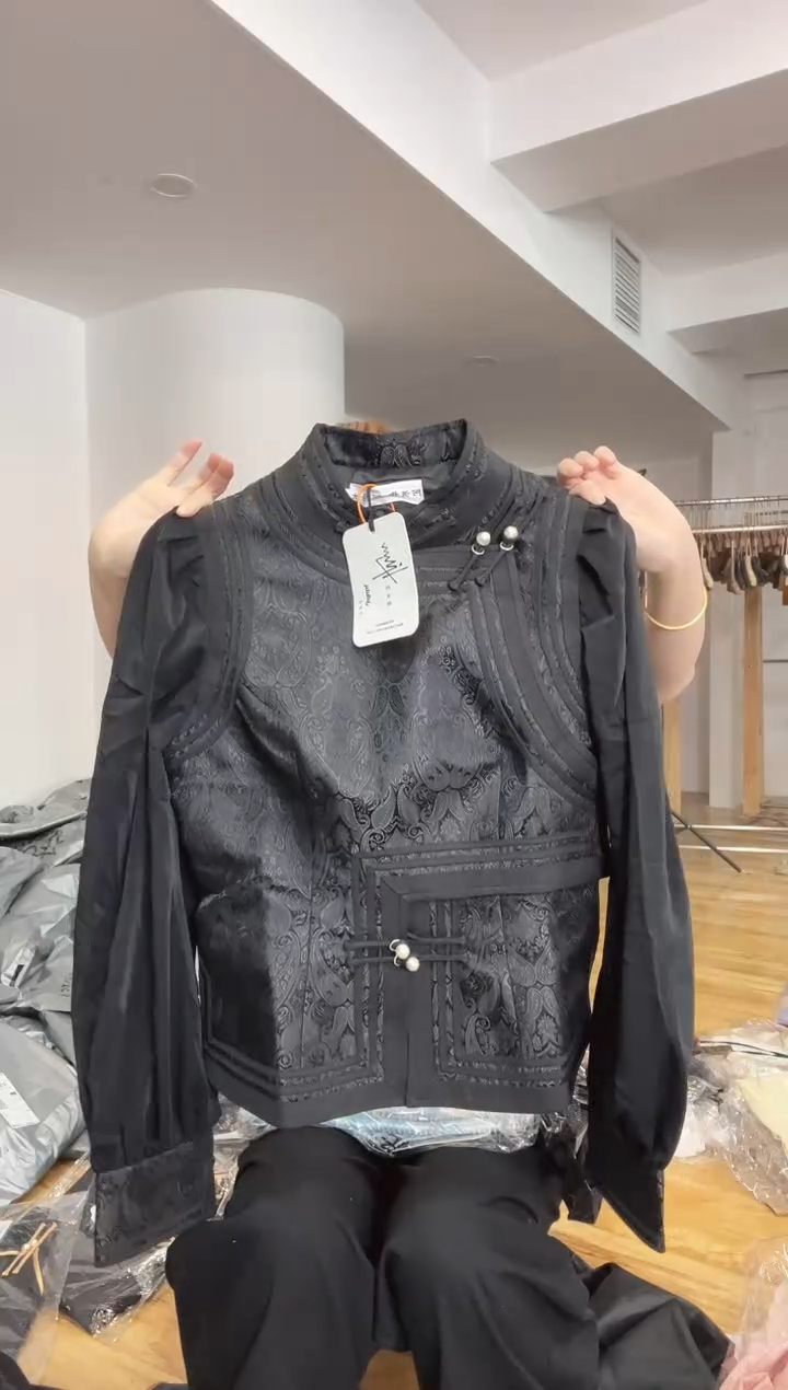 M码       90-105斤  纱袖