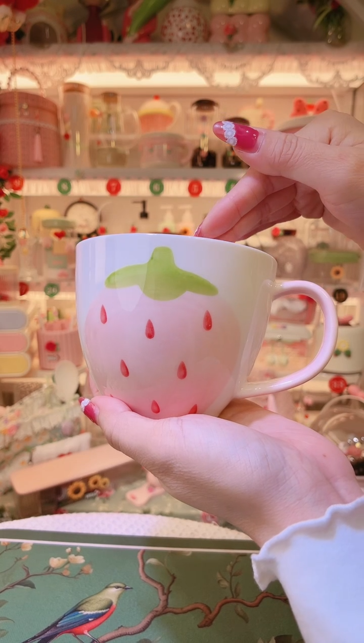 开播福利，仅剩一件！草莓早餐杯