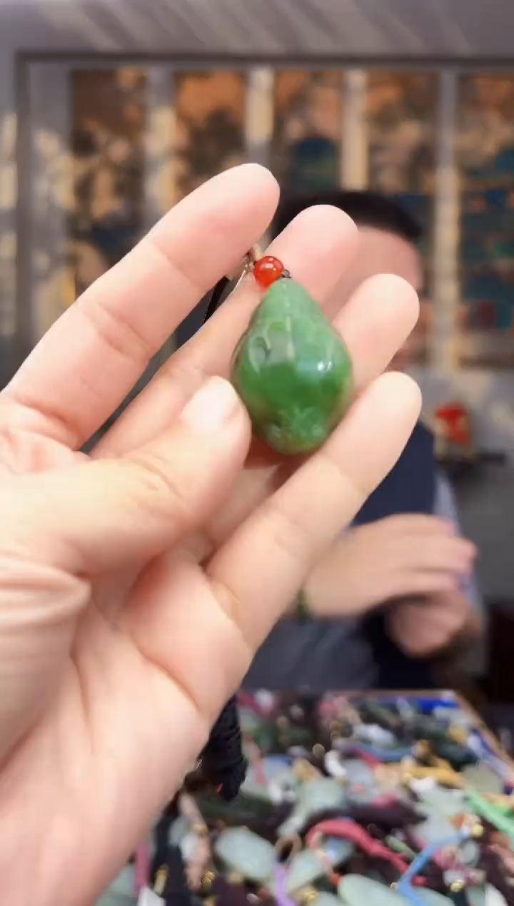 【闪购商品】和田玉挂件未镶嵌拍一发一