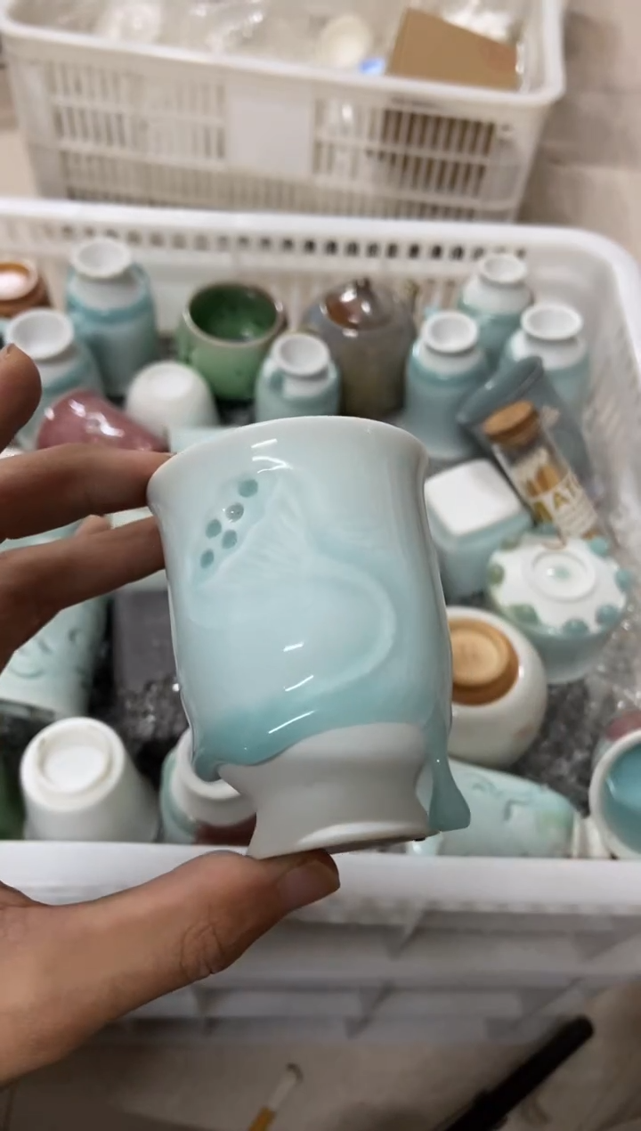 无运费险有瑕疵的摄影的产品有使用过的痕迹有点脏介意勿拍