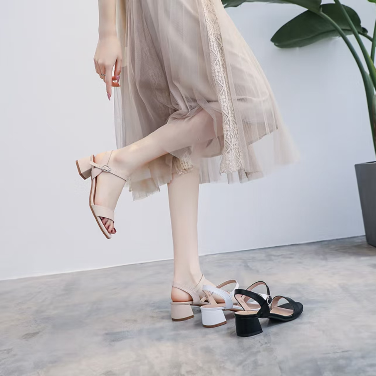 真皮凉 鞋舒适清爽