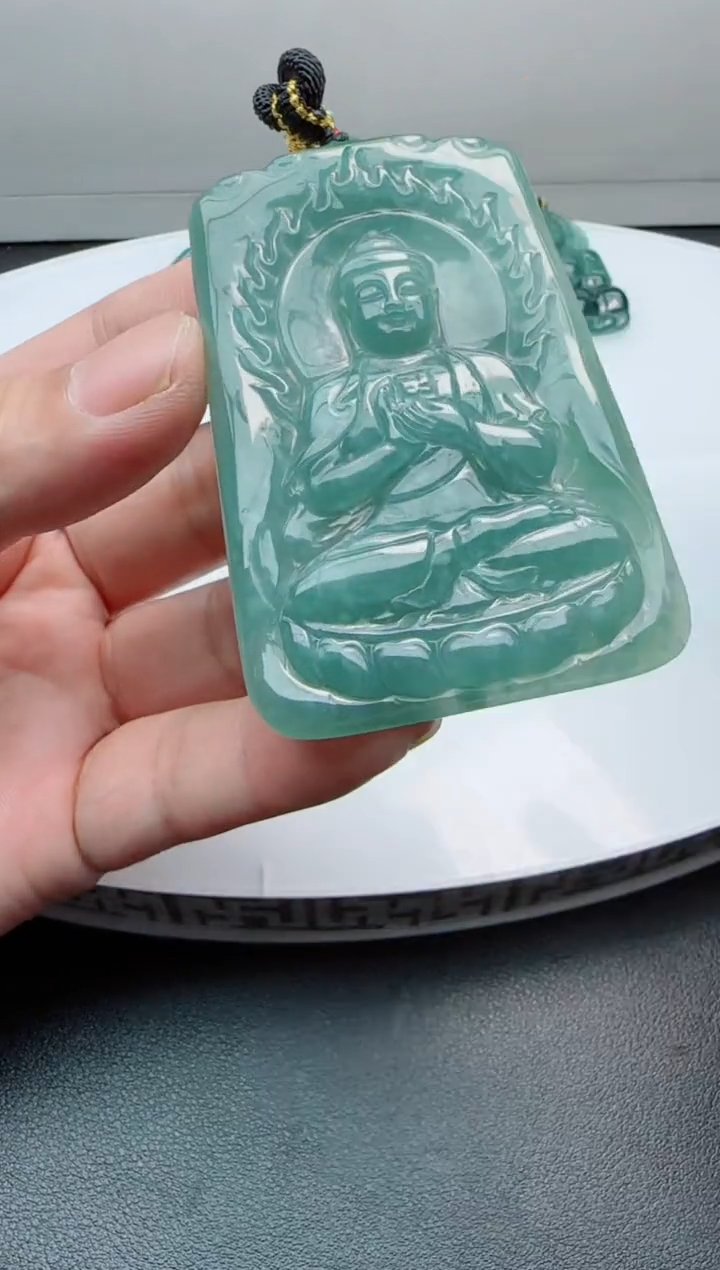 【闪购商品】翡翠颈饰未镶嵌111111111111