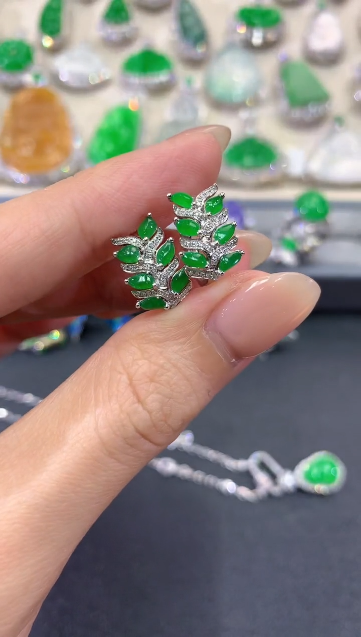 【闪购商品】翡翠耳饰18K金镶嵌w56多样性一件发货-不退换