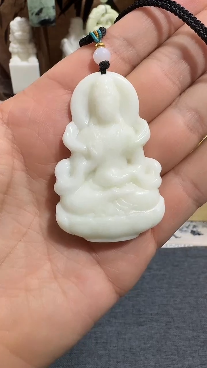 未镶嵌挂件蓝田玉（蛇纹石化大理石玉）蓝田 飘带观音