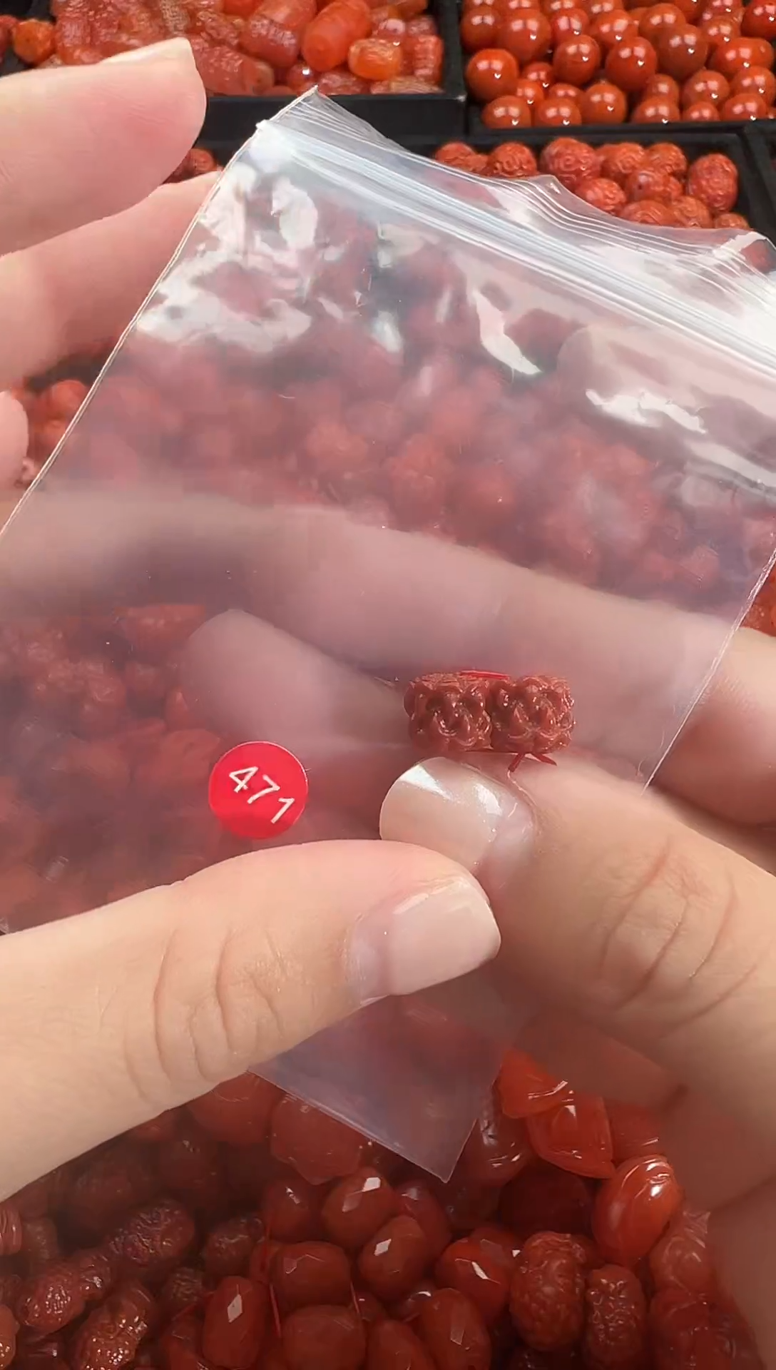 颈饰未镶嵌南红玛瑙1
