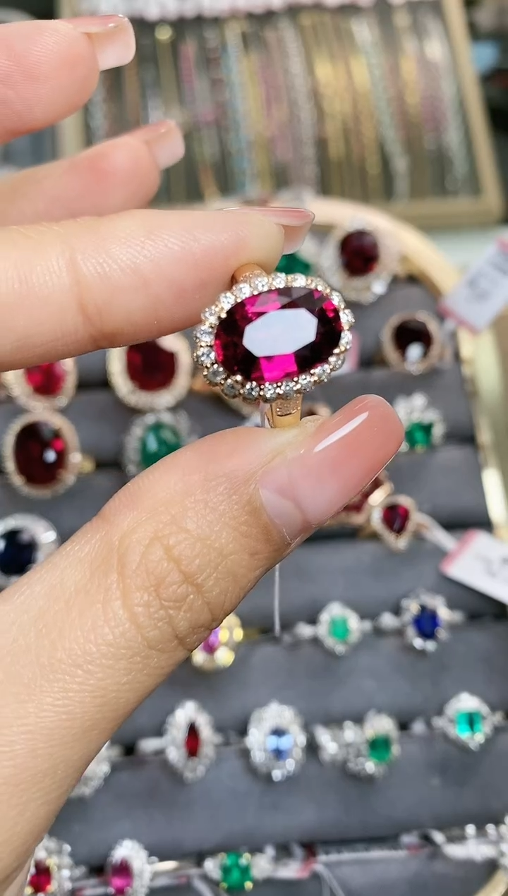 【闪购商品】碧玺戒指18K金镶嵌一个