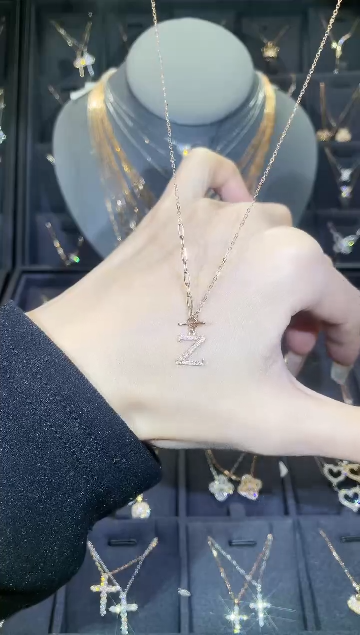 【闪购商品】钻石套链18K金镶嵌18K金玫 多人 字母Z