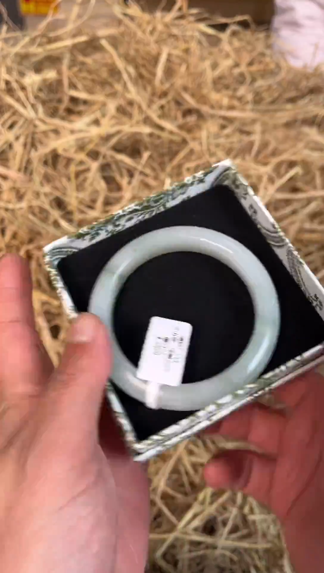 未镶嵌手镯石英质玉T-113