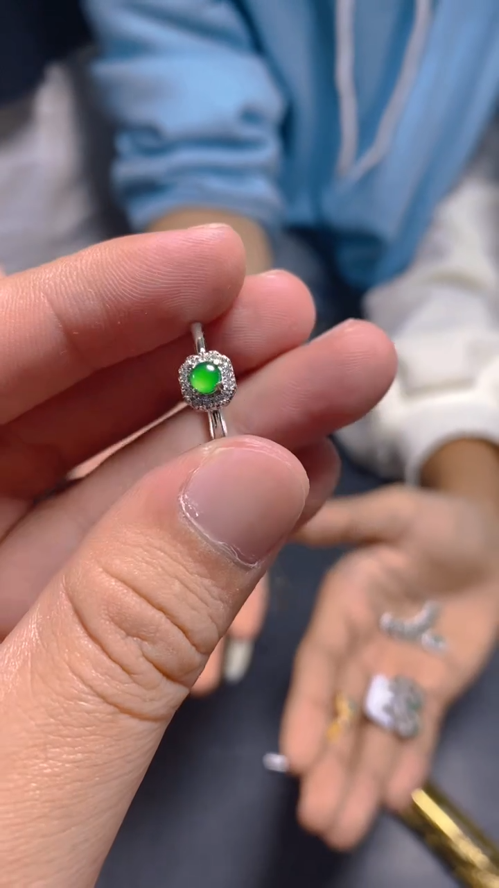 【闪购商品】翡翠戒指未镶嵌0665901268多样性发一