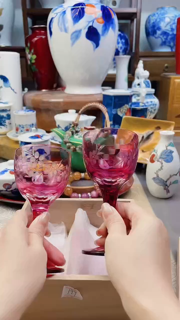 【闪购商品】盘日产水晶杯一对