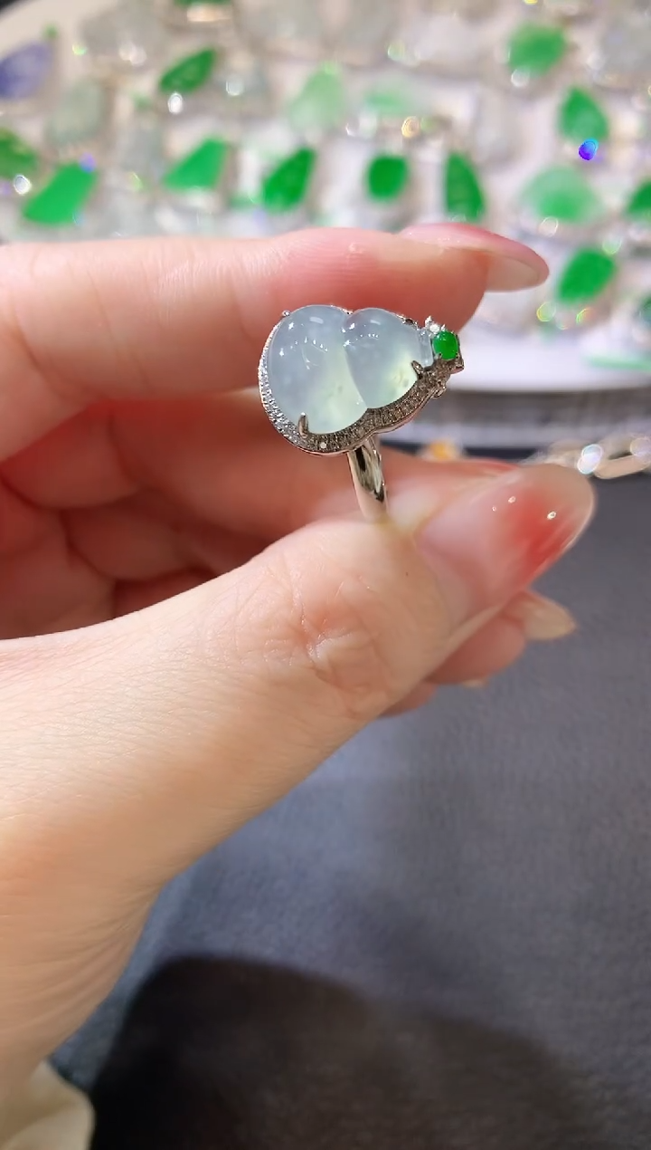 【闪购商品】翡翠戒指18K金镶嵌A32 翡翠