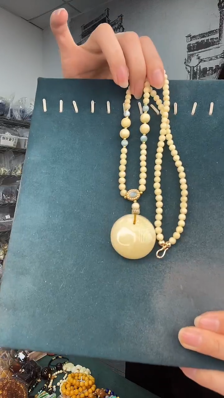 裸石琥珀未镶嵌天然蜜蜡A3119