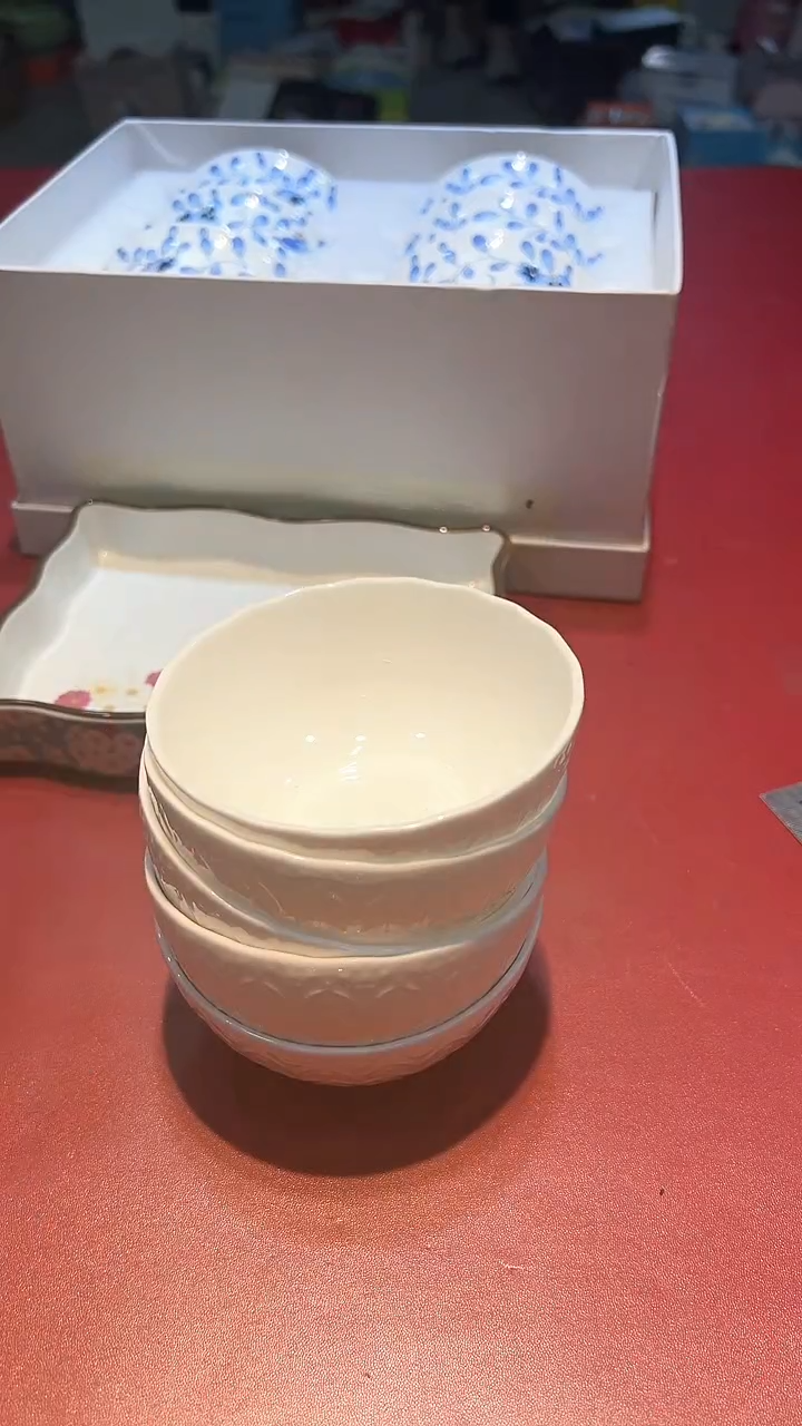 【闪购商品】瓷片锅碗瓢盆一件不剩