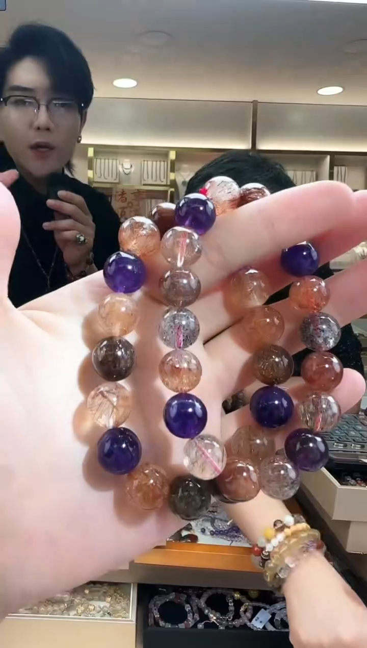 【闪购商品】水晶12+黑加仑超七手链库存有限售完即止未镶嵌 