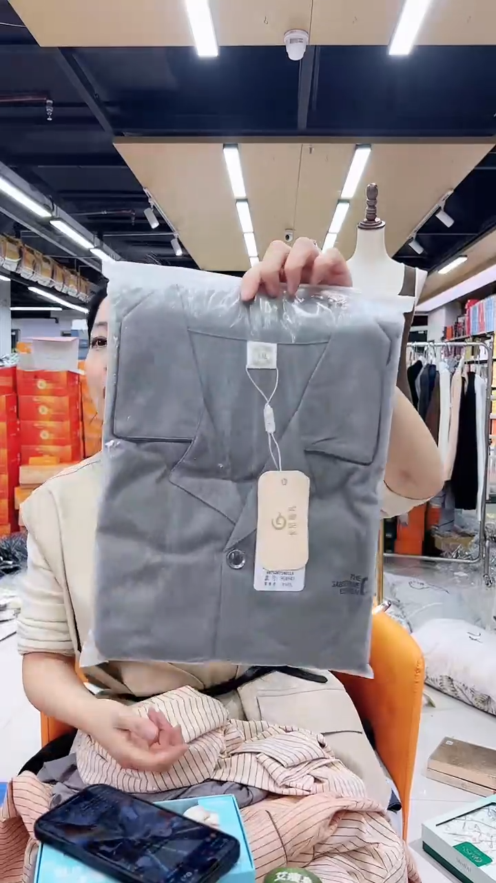 三醋酯纤维?*?8888