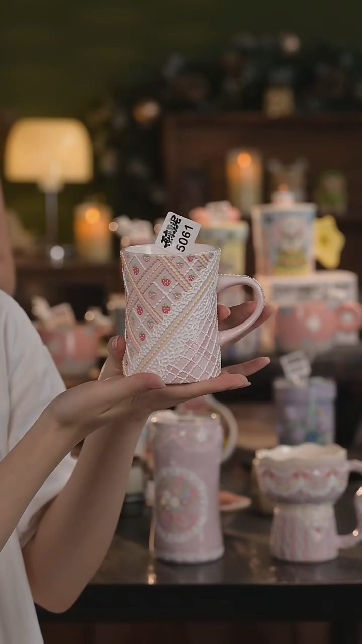 瓷片C****怡景德镇原创手作5061