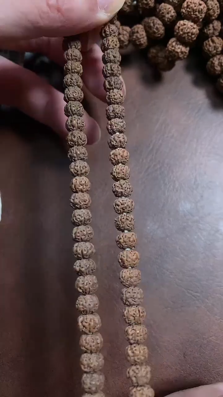 【闪购商品】金刚菩提手串3号细纹梅花7加