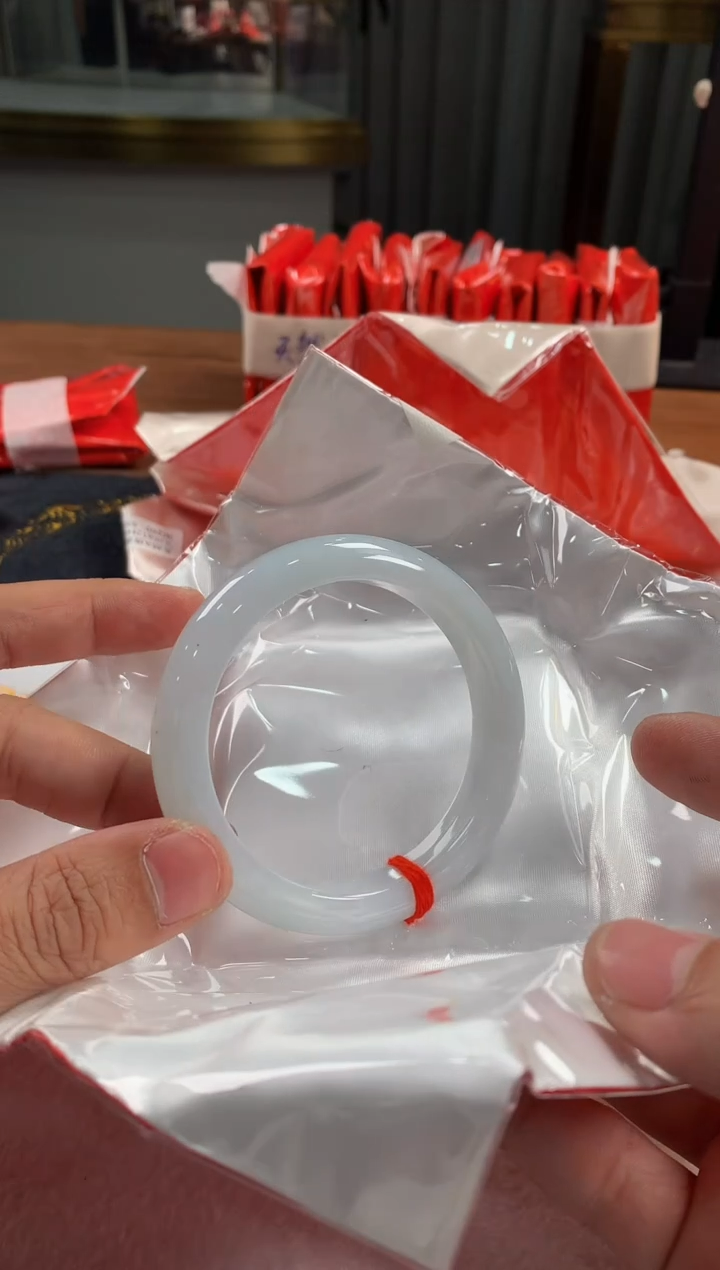 未镶嵌定制翡翠5079毛货不退不换 58-59圈