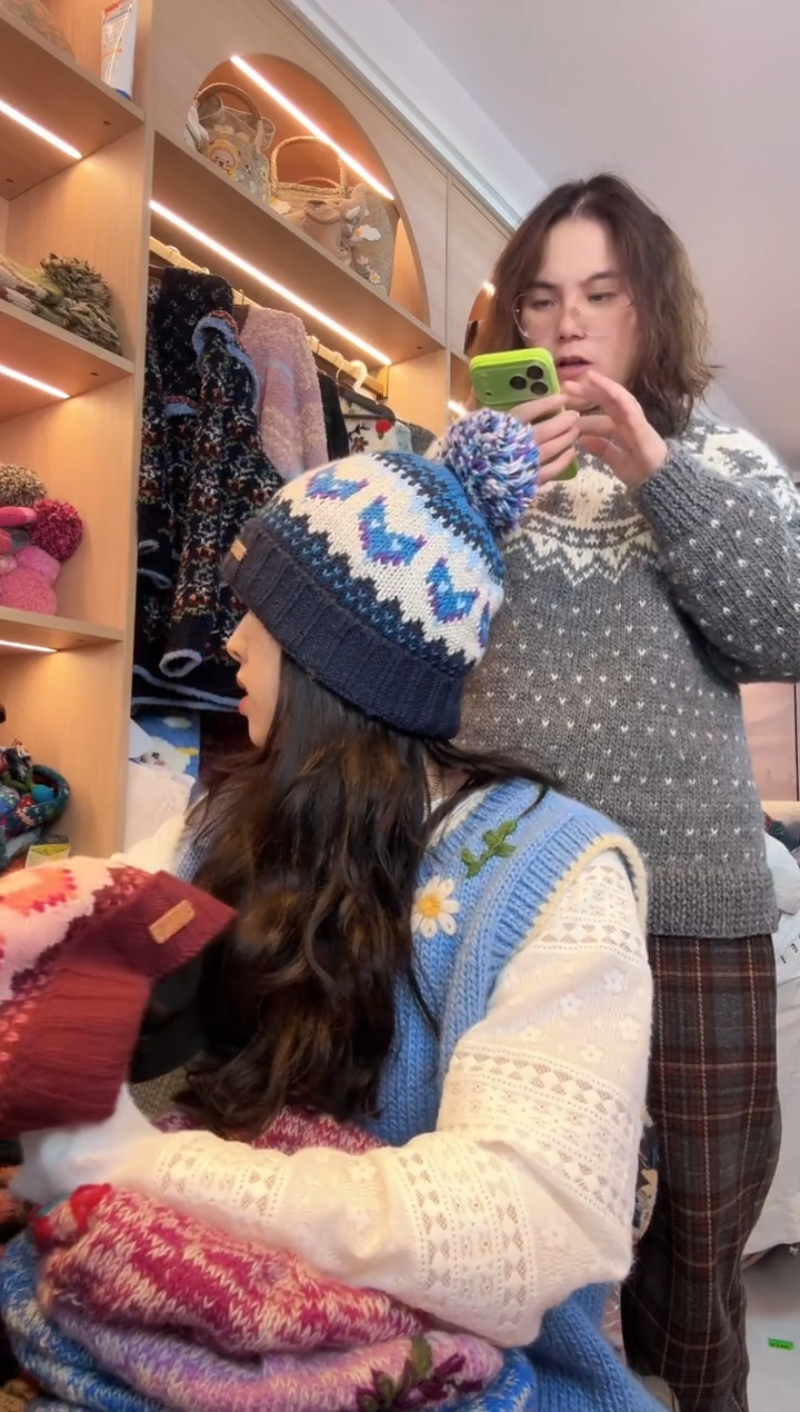 羊毛美利奴蓝色狐狸单球帽