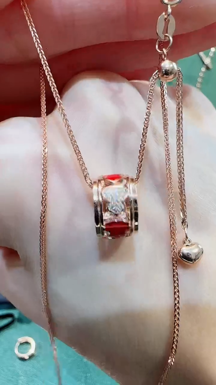 【闪购商品】钻石吊坠(不含链)18K金镶嵌18K金钻石路路通吊坠