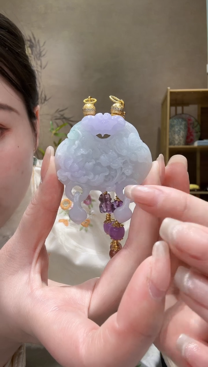【闪购商品】翡翠颈饰未镶嵌吊坠