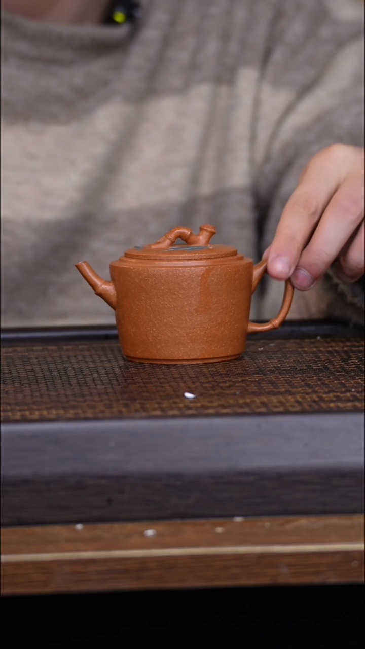 【闪购商品】紫砂茶壶45678931445789