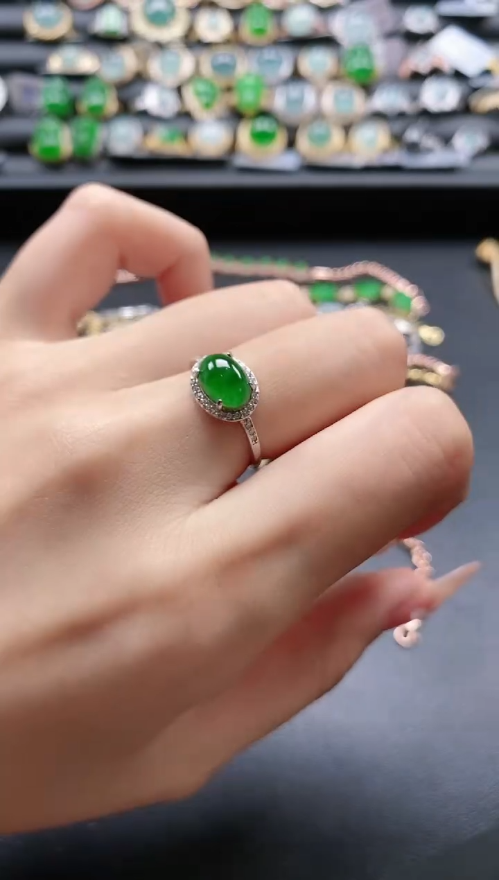 【闪购商品】翡翠戒指银S925镶嵌51511