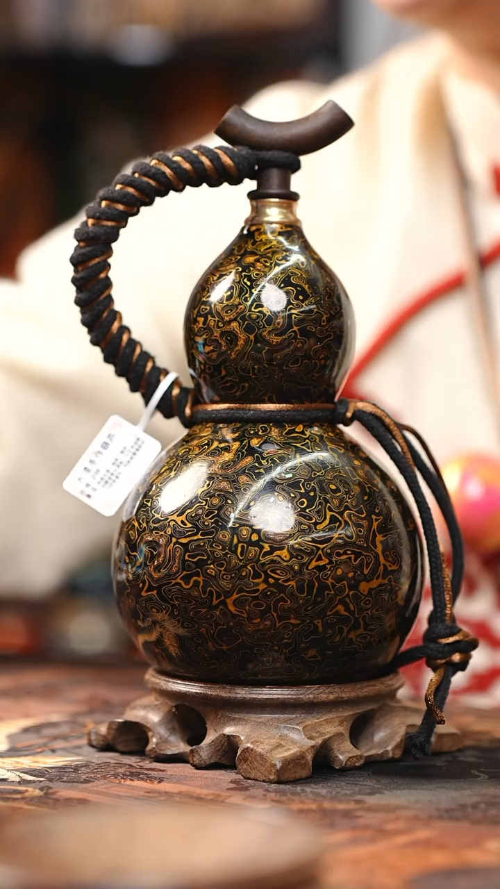 【闪购商品】RT149漆艺酒葫芦不包手串及旋转底座