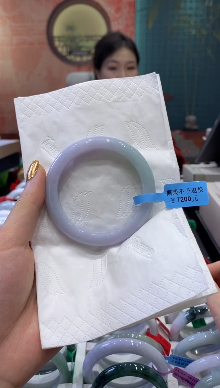 【闪购商品】翡翠手镯未镶嵌多人19144