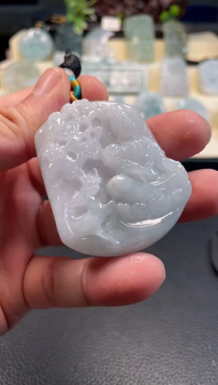 颈饰未镶嵌翡翠11/29/203